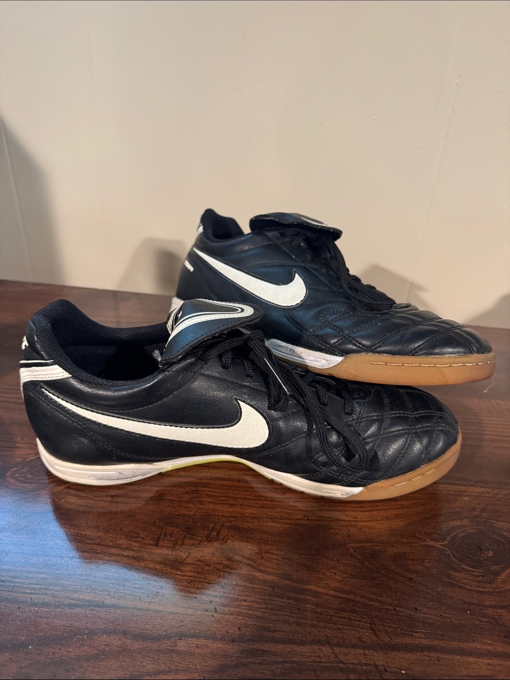Nike Women’s Black Indoor Soccer Shoes with Gum Sole